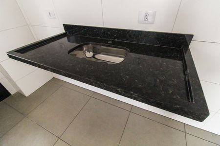 Apartamento à venda com 51m², 2 quartos e 1 vagaSala/Cozinha
