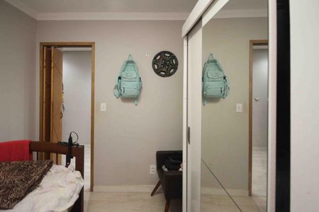Apartamento à venda com 44m², 2 quartos e 1 vaga Apartamento à venda com 44m², 2 quartos e 1 vagaQuarto