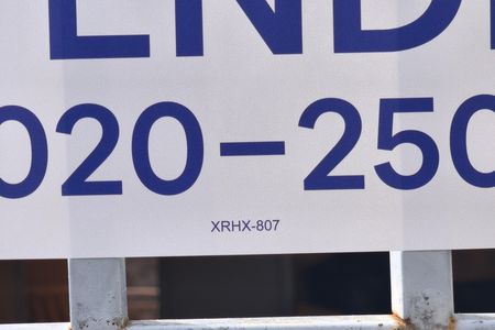 Casa à venda com 275m², 3 quartos e 4 vagasPLACA INSTALADA NA FACHADA XRHX - 807