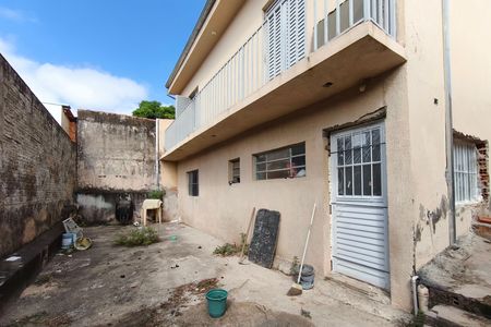 Casa à venda com 275m², 3 quartos e 4 vagasQuintal - Garagem