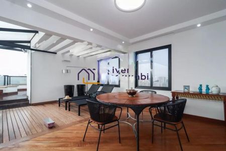 Apartamento à venda com 877m², 5 quartos e 8 vagas