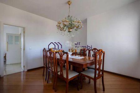 Apartamento à venda com 877m², 5 quartos e 8 vagas