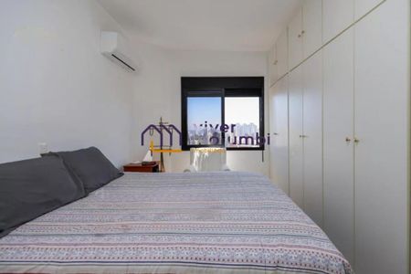 Apartamento à venda com 877m², 5 quartos e 8 vagas