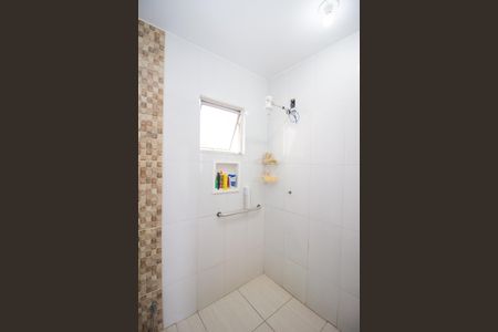 Casa à venda com 100m², 4 quartos e 3 vagasBanheiro Social
