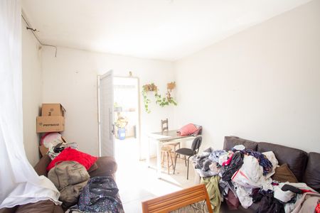 Casa à venda com 100m², 4 quartos e 3 vagasSala