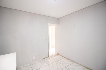 Casa à venda com 100m², 4 quartos e 3 vagasQuarto 3