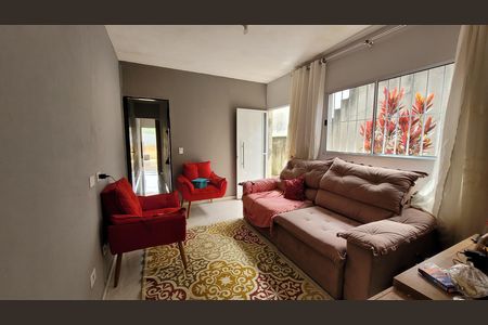 Casa para alugar com 120m², 2 quartos e 4 vagas Casa para alugar com 120m², 2 quartos e 4 vagasSala
