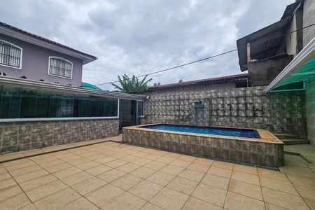 Casa para alugar com 360m², 3 quartos e 3 vagas