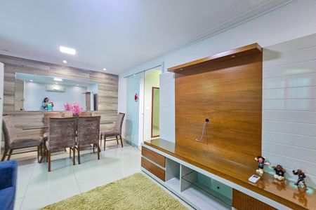 Casa para alugar com 360m², 3 quartos e 3 vagas