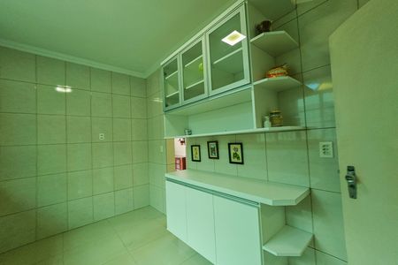 Casa para alugar com 360m², 3 quartos e 3 vagas