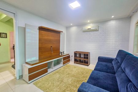 Casa para alugar com 3 quartos, 360m² em Vila Alice (vicente de Carvalho), Guarujá