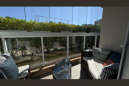 Apartamento para alugar com 64m², 2 quartos e 1 vaga Apartamento para alugar com 64m², 2 quartos e 1 vagaVaranda