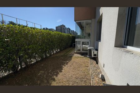 Apartamento para alugar com 64m², 2 quartos e 1 vaga Apartamento para alugar com 64m², 2 quartos e 1 vagaVaranda