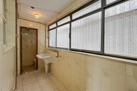 Apartamento para alugar com 70m², 2 quartos e 1 vaga