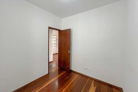 Apartamento para alugar com 70m², 2 quartos e 1 vaga