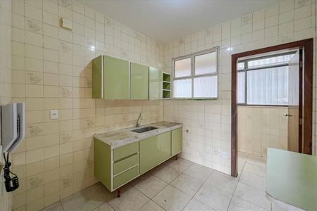 Cozinha de apartamento para alugar com 2 quartos, 70m² em Serra, Belo Horizonte