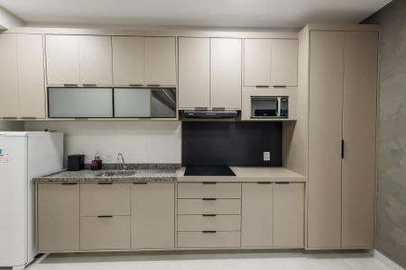 Studio para alugar com 45m², 1 quarto e 1 vaga Studio para alugar com 45m², 1 quarto e 1 vagaCozinha