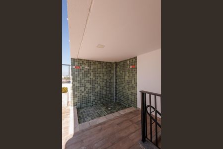 Studio para alugar com 45m², 1 quarto e 1 vaga Studio para alugar com 45m², 1 quarto e 1 vagaÁrea comum - Piscina