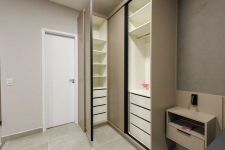 Studio para alugar com 45m², 1 quarto e 1 vaga Studio para alugar com 45m², 1 quarto e 1 vagaSuíte