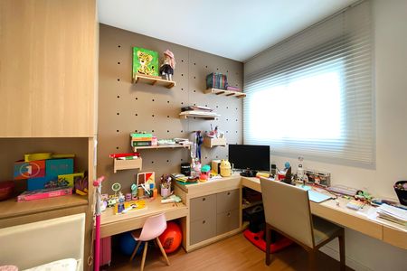 Apartamento à venda com 93m², 3 quartos e 3 vagas Apartamento à venda com 93m², 3 quartos e 3 vagasQuarto 3