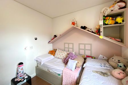 Apartamento à venda com 93m², 3 quartos e 3 vagas Apartamento à venda com 93m², 3 quartos e 3 vagasQuarto 2