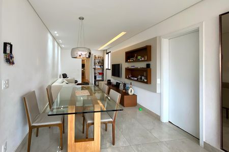 Sala de apartamento à venda com 3 quartos, 93m² em Santo Antônio, Belo Horizonte
