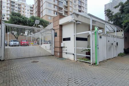 Apartamento à venda com 61m², 3 quartos e 1 vaga Apartamento à venda com 61m², 3 quartos e 1 vagaFachada e portaria