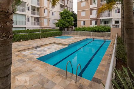 Apartamento à venda com 61m², 3 quartos e 1 vaga Apartamento à venda com 61m², 3 quartos e 1 vagaÁrea comum - Piscina