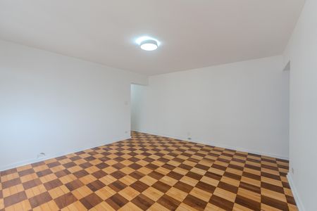 Apartamento à venda com 94m², 3 quartos e 1 vaga Apartamento à venda com 94m², 3 quartos e 1 vagaSala