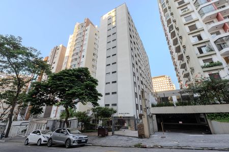 Apartamento à venda com 94m², 3 quartos e 1 vaga Apartamento à venda com 94m², 3 quartos e 1 vagaFachada