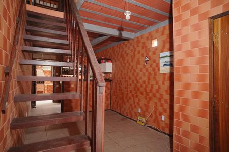 Sala de casa para alugar com 2 quartos, 72m² em Zacarias, Maricá