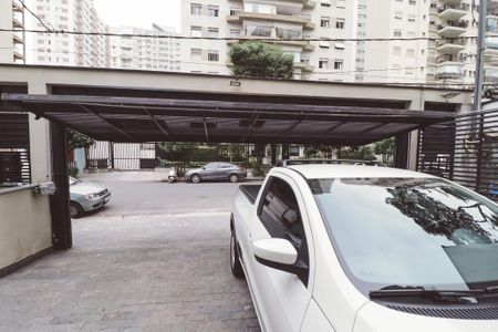 Apartamento para alugar com 30m², 1 quarto e 1 vaga Apartamento para alugar com 30m², 1 quarto e 1 vagaGaragem