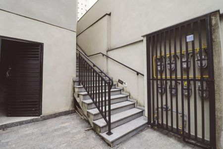 Apartamento para alugar com 30m², 1 quarto e 1 vaga Apartamento para alugar com 30m², 1 quarto e 1 vagaEntrada
