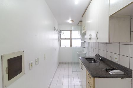 Cozinha de apartamento à venda com 2 quartos, 50m² em Jardim Anhanguera, São Paulo