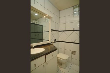 Casa para alugar com 230m², 3 quartos e 2 vagas Casa para alugar com 230m², 3 quartos e 2 vagasBanheiro Social