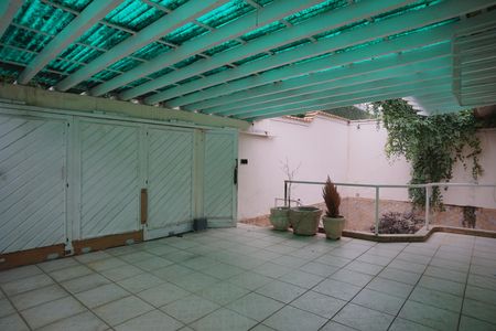 Casa para alugar com 230m², 3 quartos e 2 vagas Casa para alugar com 230m², 3 quartos e 2 vagasGaragem