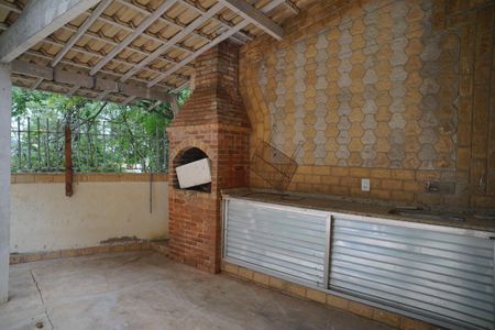 Casa para alugar com 230m², 3 quartos e 2 vagas Casa para alugar com 230m², 3 quartos e 2 vagasChurrasqueira