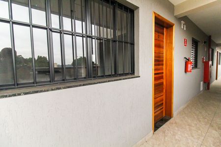 Apartamento à venda com 46m², 2 quartos e 1 vaga Apartamento à venda com 46m², 2 quartos e 1 vagaHall