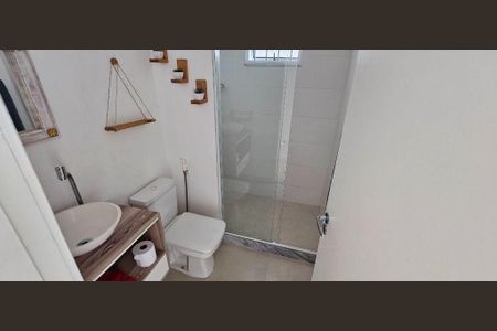 Casa à venda com 93m², 2 quartos e 2 vagas