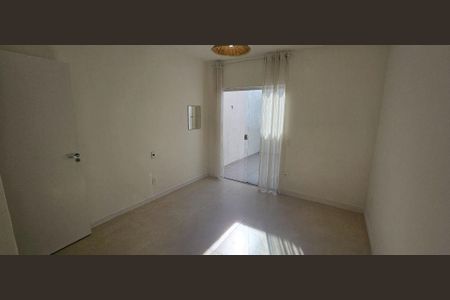 Casa à venda com 2 quartos, 93m² em Piratininga, Niterói