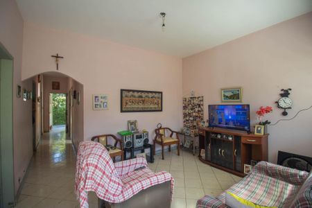 Sala de casa para alugar com 3 quartos, 150m² em Raul Veiga, São Gonçalo
