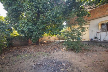 Casa para alugar com 150m², 3 quartos e 4 vagas Casa para alugar com 150m², 3 quartos e 4 vagasQuintal