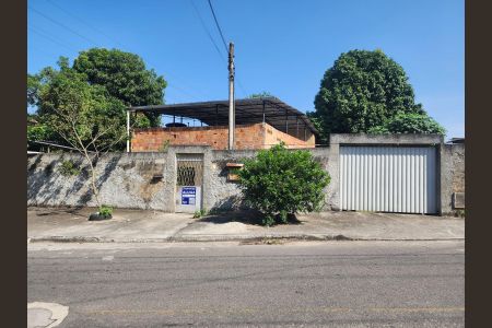 Casa para alugar com 150m², 3 quartos e 4 vagas Casa para alugar com 150m², 3 quartos e 4 vagasFachada