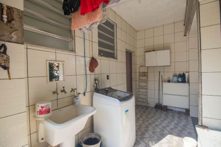 Casa para alugar com 150m², 3 quartos e 4 vagas Casa para alugar com 150m², 3 quartos e 4 vagasÁrea de Serviço