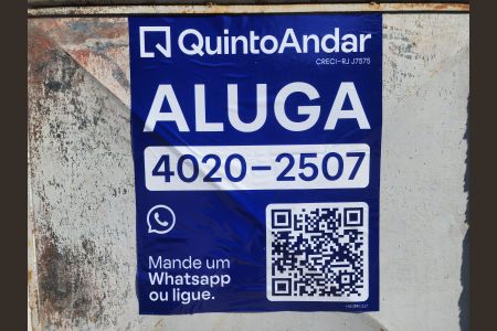 Casa para alugar com 150m², 3 quartos e 4 vagas Casa para alugar com 150m², 3 quartos e 4 vagasFachada