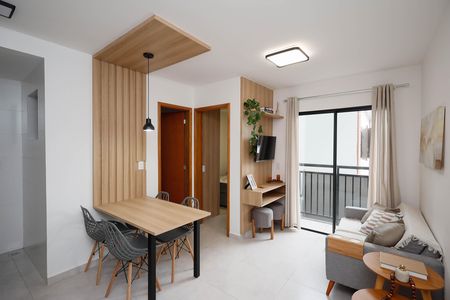 Sala / Cozinha  de kitnet/studio para alugar com 1 quarto, 35m² em Vila Nova Carolina, São Paulo