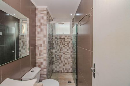Banheiro de apartamento para alugar com 1 quarto, 51m² em Jardim do Salso, Porto Alegre