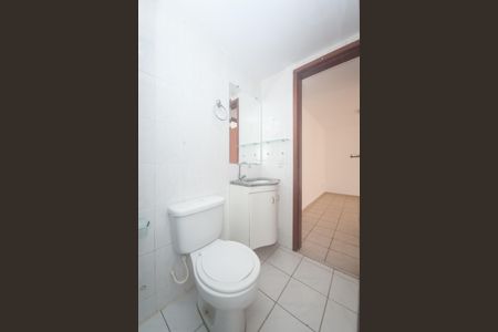 Apartamento à venda com 88m², 4 quartos e 1 vaga Apartamento à venda com 88m², 4 quartos e 1 vagaBanheiro Social