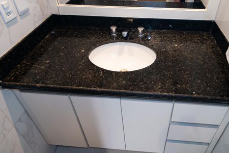 Apartamento à venda com 37m², 1 quarto e 1 vaga Apartamento à venda com 37m², 1 quarto e 1 vagaBanheiro
