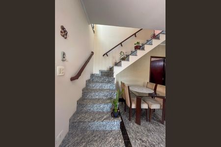 Escada de casa à venda com 2 quartos, 115m² em Bosque da Saúde, São Paulo
